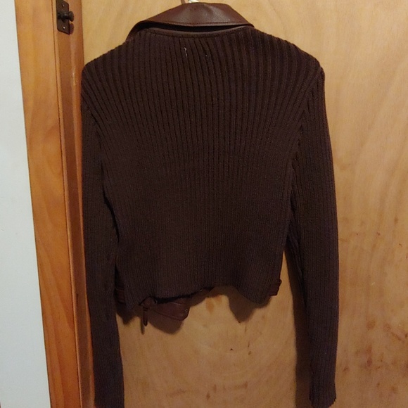 Jacket - Picture 2 of 3